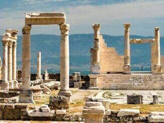 Ruinas de la iglesia Laodicea