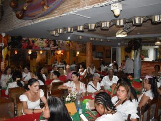 Con el propósito de recoger fondos Copservir organizó una cena solidaria
