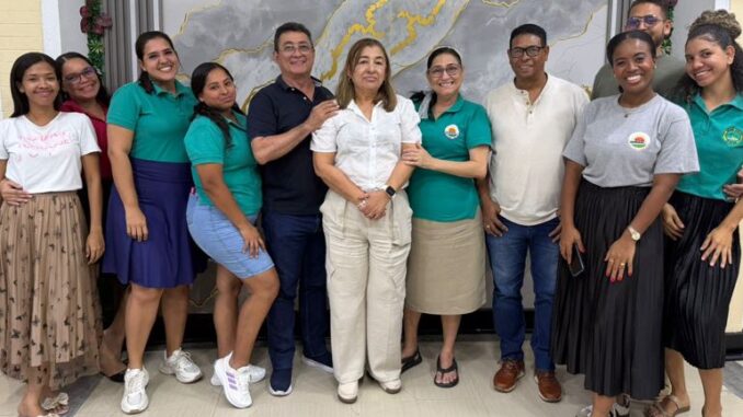 Respaldo social y espiritual a Yola Herrera marca un nuevo capítulo en la política del Atlántico. La pastora recibió el apoyo oficial de importantes organizaciones sociales y del sector interreligioso, consolidando su liderazgo en el departamento.