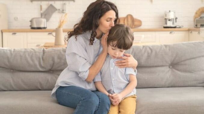 En Tiempo de Avanzar cómo acompañar a niños ante pérdidas violentas, comprender su dolor y brindar apoyo emocional, familiar y espiritual adecuado.