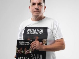 Dinero fácil es una obra testimonila de Alejandro Velásquez, donde cuenta su vida d excesos y lugo su transformación