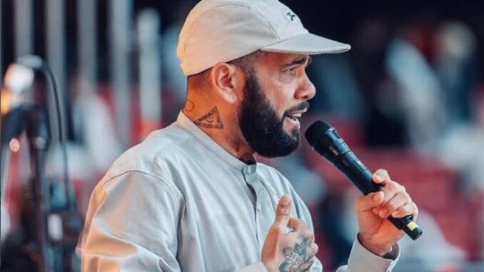 Dani Alves exfutbolista brasilero da su testimonio "en prisión fui libre".